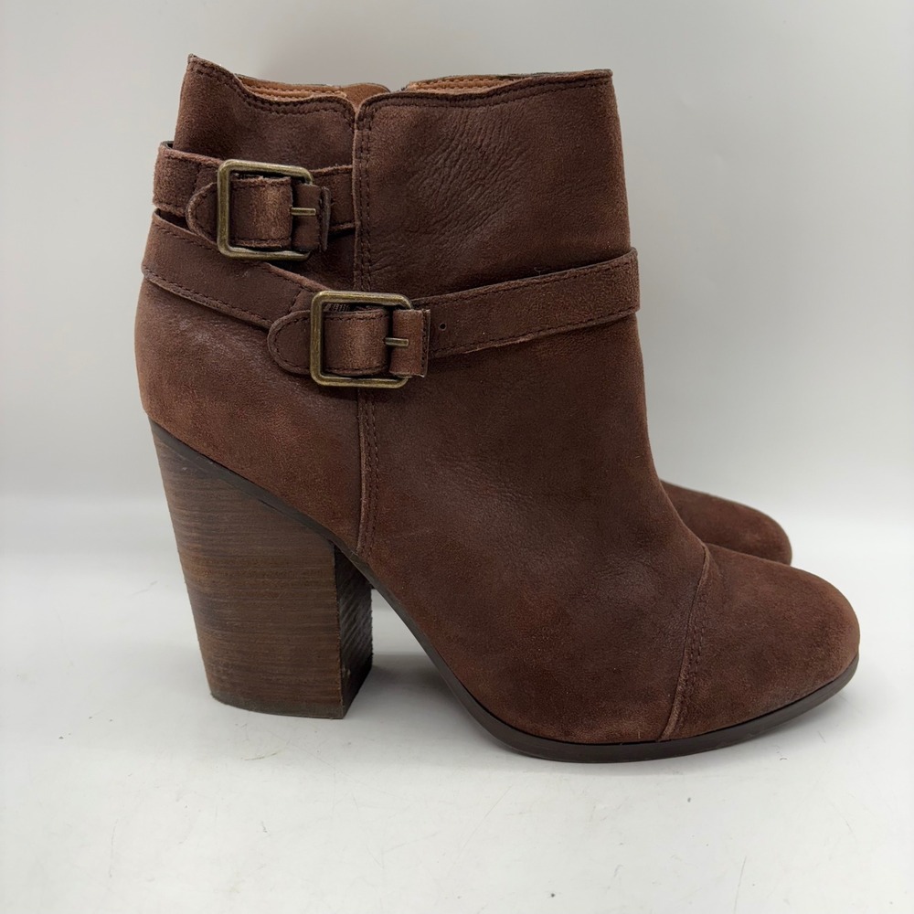 Lucky Brand Laureen Ankle‎ Boots Brown Suede Block Heel Buckle Zip Size 9.5M
